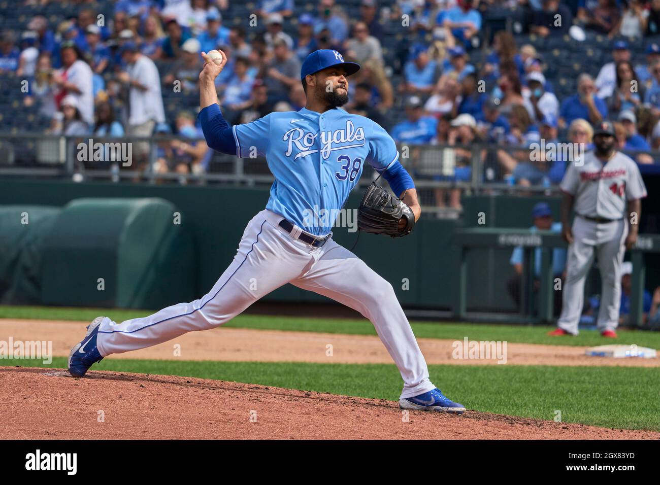 Kansas City MO, USA. 3rd Oct, 2021. Kansas City outfielder Kyle Isbel (28)  makes a play during the game with Minnesota Twins and Kansas City Royals  held at Kauffman in Kansas City