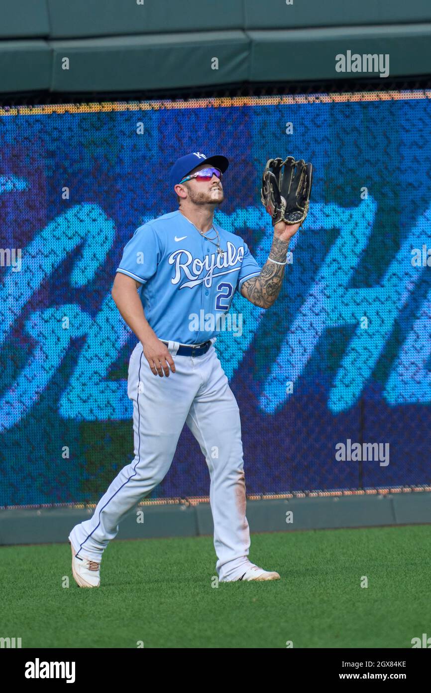 Kansas City MO, USA. 3rd Oct, 2021. Kansas City outfielder Kyle Isbel (28)  makes a play during the game with Minnesota Twins and Kansas City Royals  held at Kauffman in Kansas City