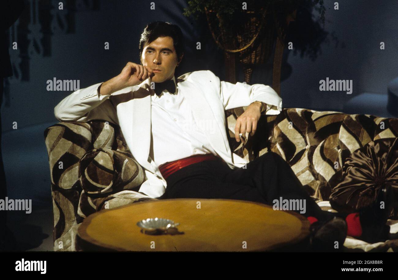 Singer Bryan Ferry of Roxy Music poses during a portrait session for his album 'Another Place, Another Time' on July 1, 1974. Stock Photo
