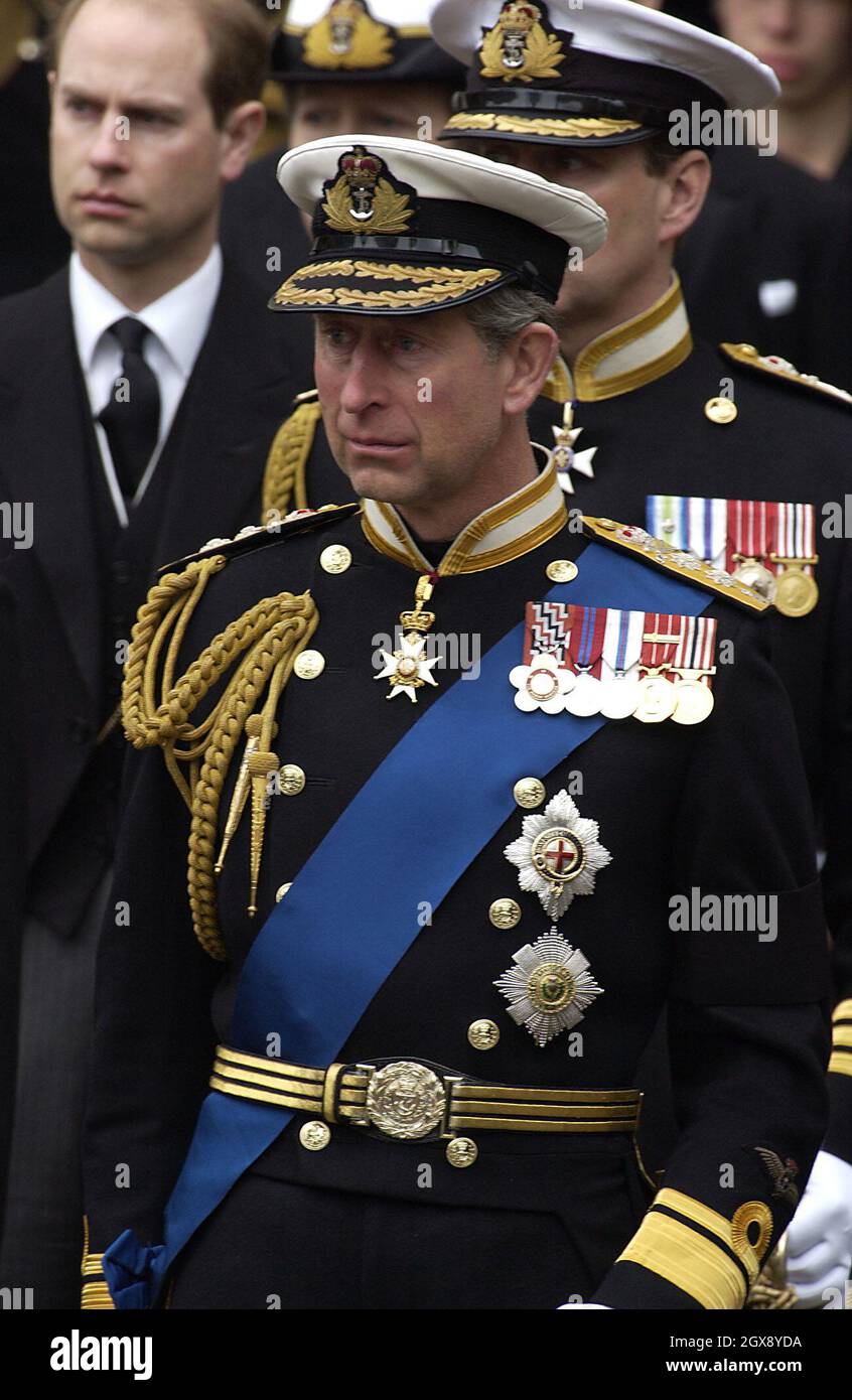 Prince Charles at the Queen Mother funeral at Westminster Abbey in ...