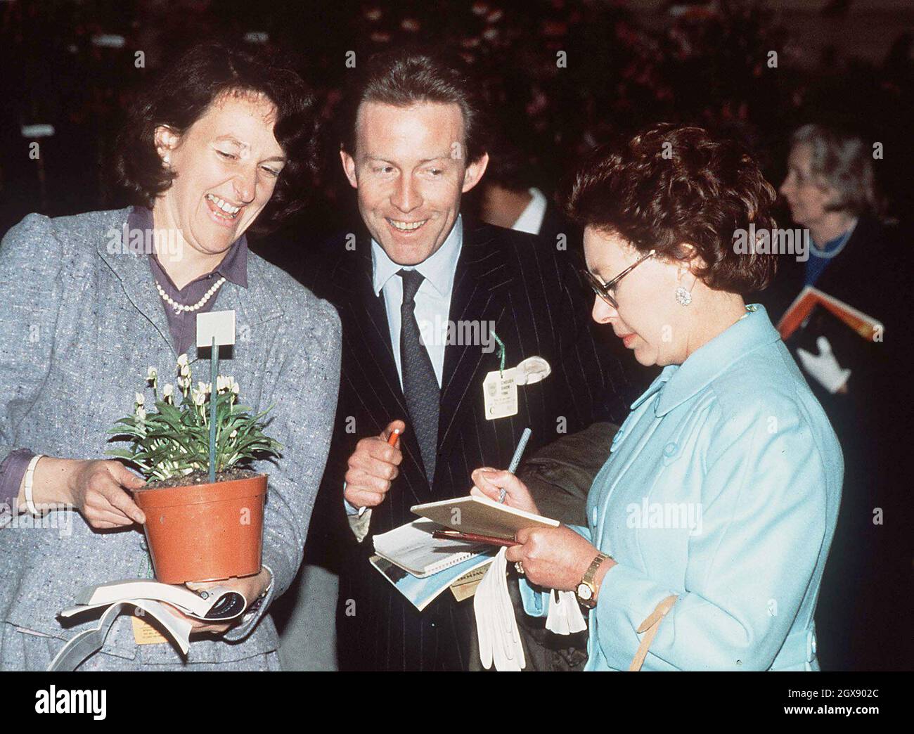 Princess Margaret with Roddy at Chelsea Flower show 1984 Stock Photo
