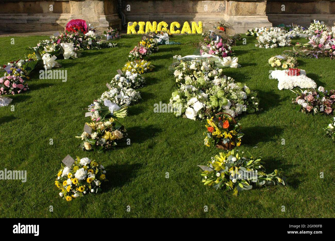 Floral tributes at Windsor Castle for the funeral of Princess Margaret. Princess Margaret, the younger sister of Britain's Queen Elizabeth II, died Saturday aged 71.  Stock Photo