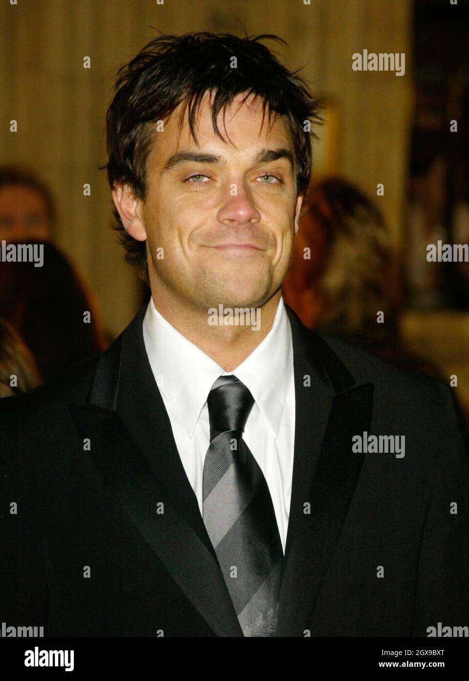 Robbie Williams arrives for Fashion Rocks at the Royal Albert Hall Stock Photo Alamy