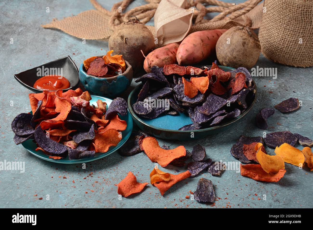 Baked vegetable chips sweet potato, purple sweet potato,carrot