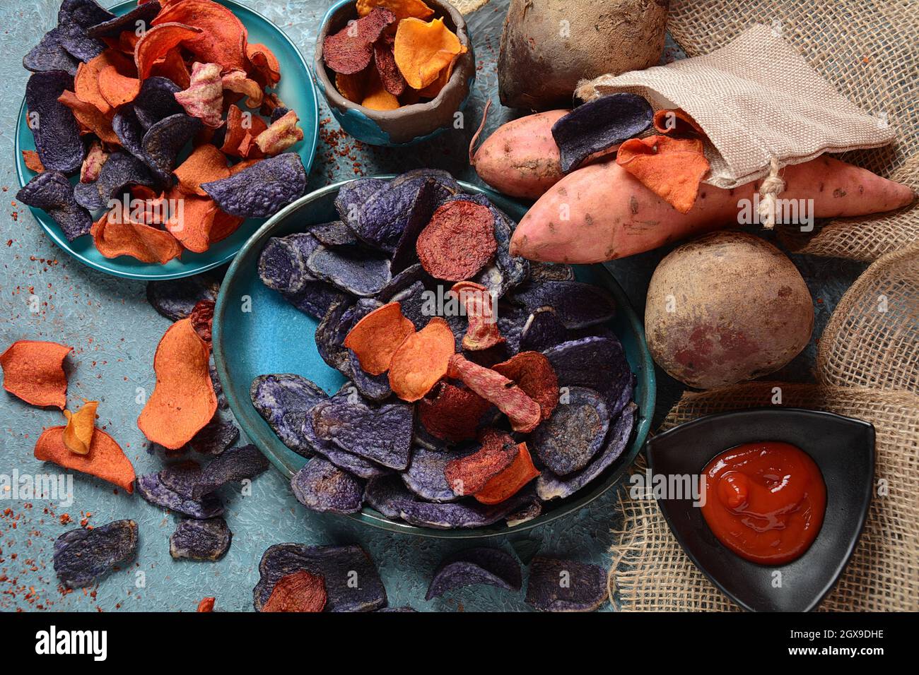 Baked vegetable chips sweet potato, purple sweet potato,carrot