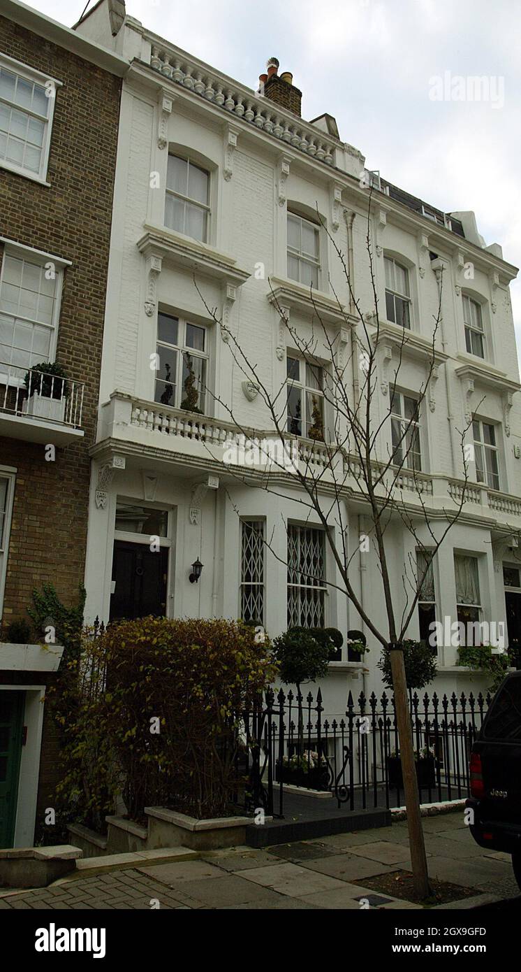 Liz Hurley's home in West London Stock Photo - Alamy