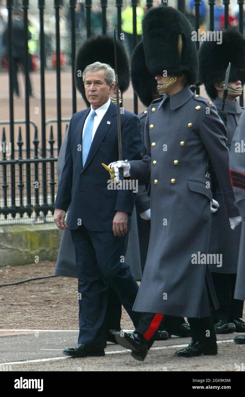 George Bush is welcomed by The Queen and The Duke of Edinburgh to Buckingham Palace at the start of his state visit to Britain. Â©Anwar Hussein/allactiondigital.com    Stock Photo