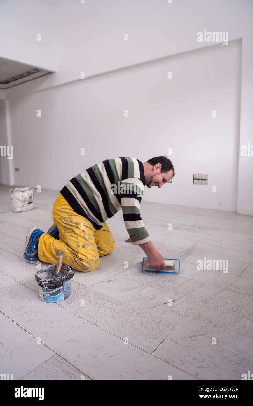 Joints between tiles hires stock photography and images Alamy