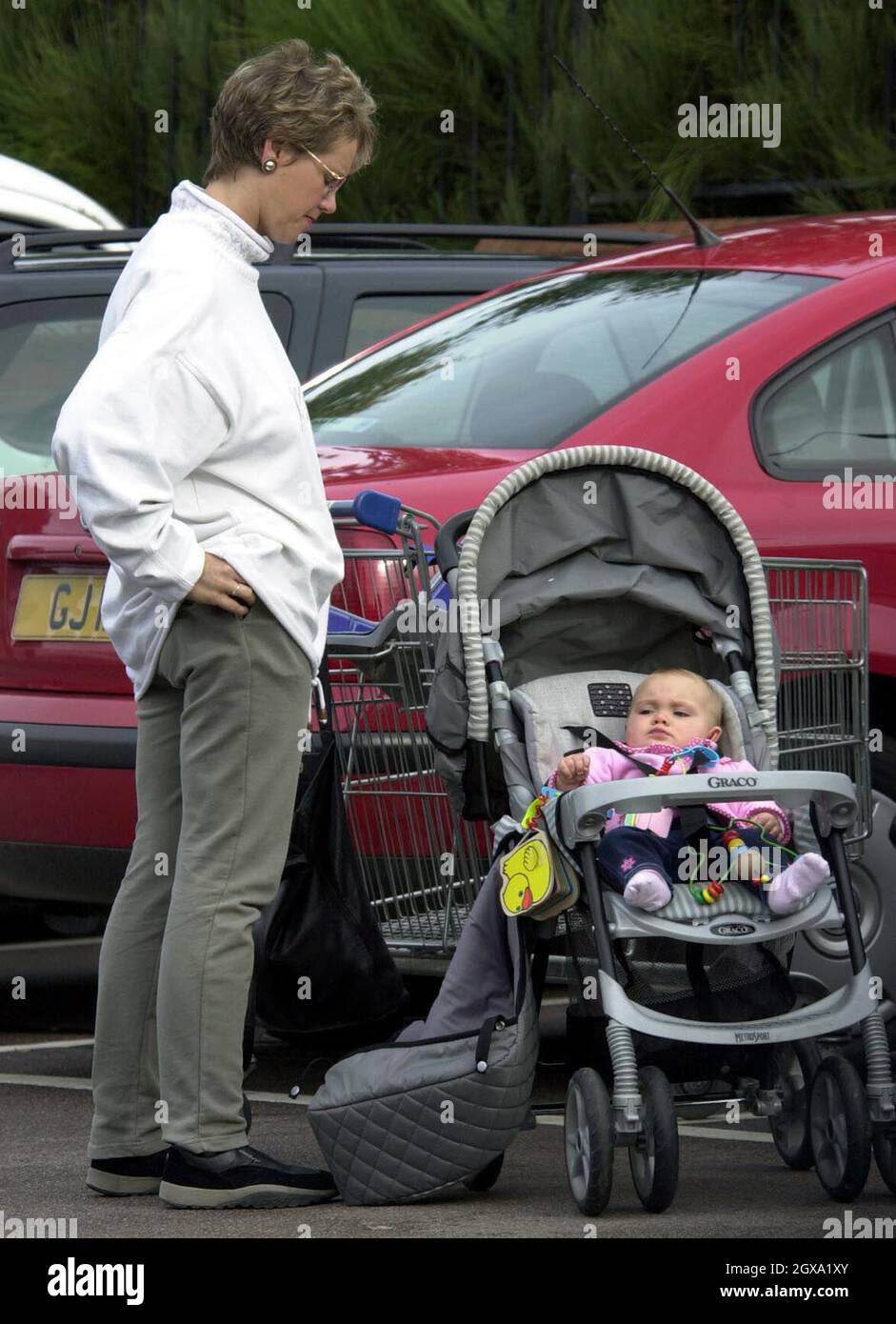 1st pictures of David Jason and his 7 month old girl Sophie with girlfriend Gill Hinchcliffe  Stock Photo