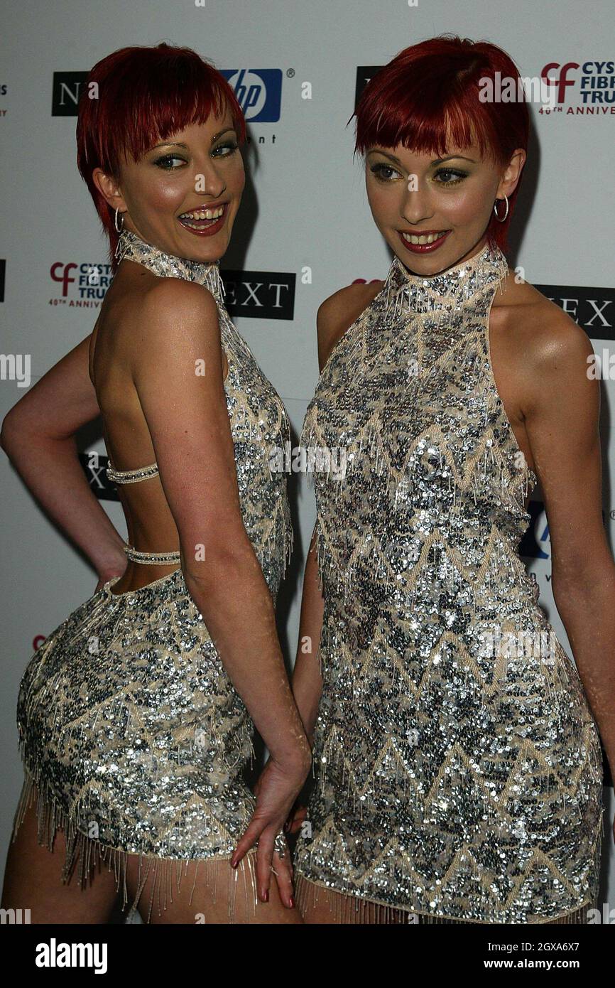 The Cheeky Girls at the Breathing Life Awards 2004 presented by the Cystic Fibrosis Trust at the Royal Lancaster Hotel in London    Stock Photo