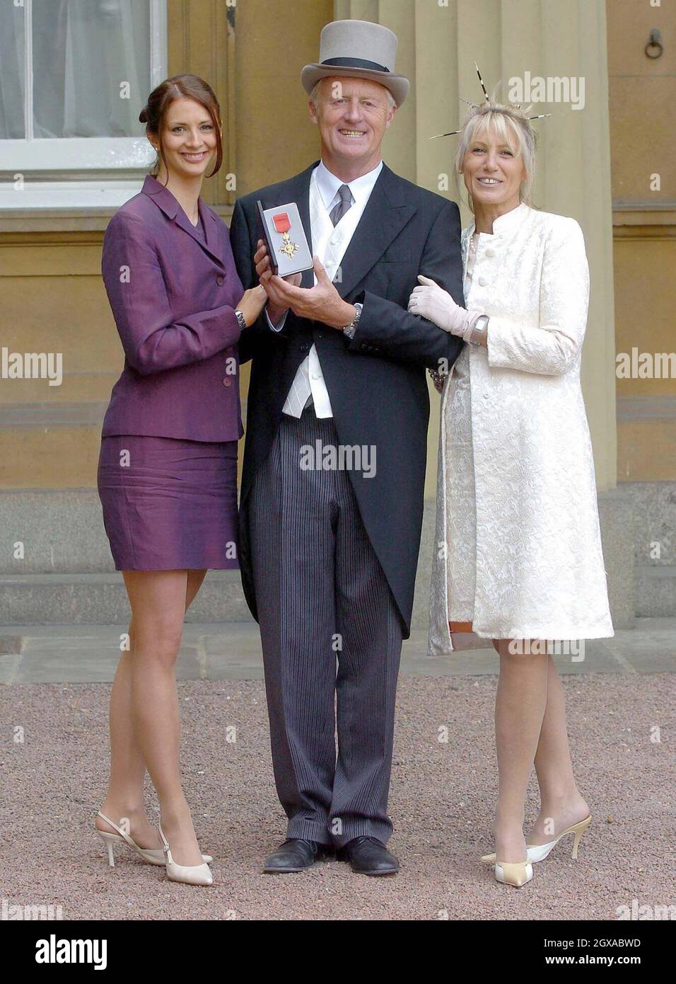 Chris Tarrant with his wife Indgid on right and daughter Helen on left Chris Tarrant with his wife Indgid on right and daughter Helen on left
