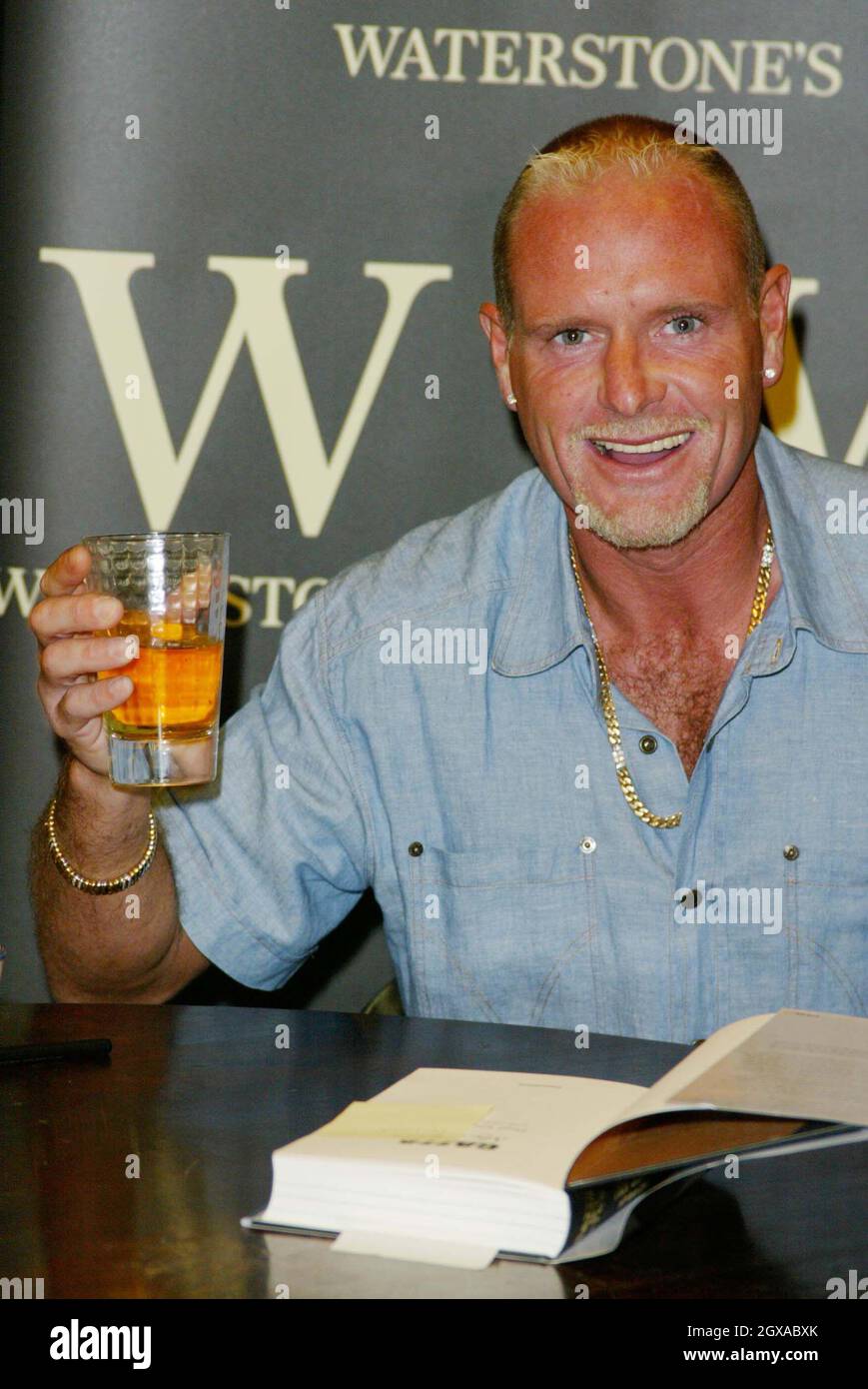 Paul Gascoigne at Waterstone's in Leadenhall Market, London, where the footballer signed copies of his autobiography, Gazza: My Story. Stock Photo
