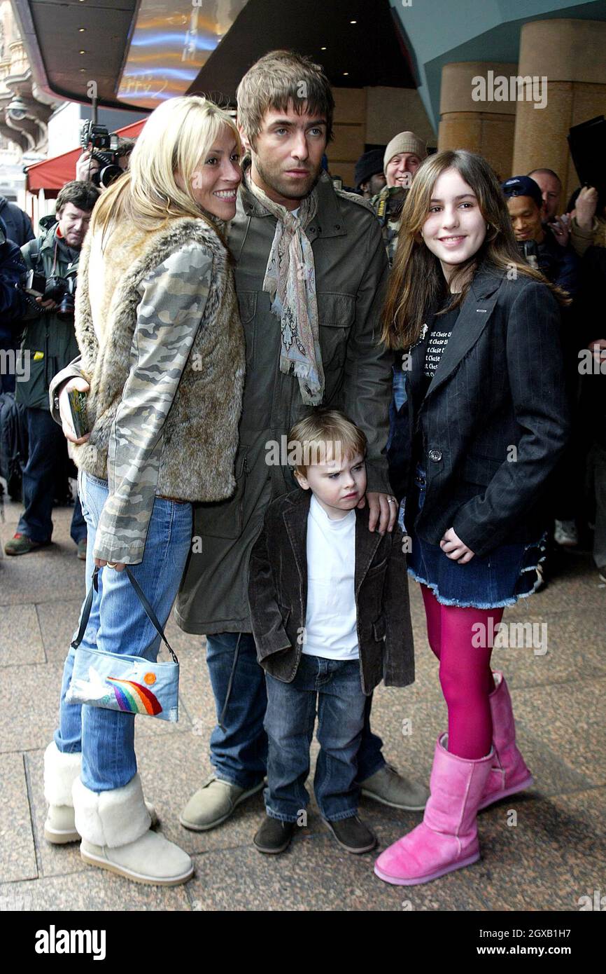 Liam Gallagher And Nicole Appleton With Son Gene And Neice Rachel At 