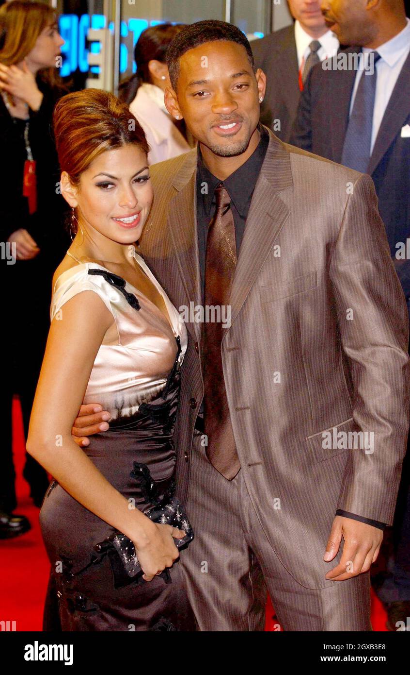 Will Smith and Eva Mendes at the arrivals for the London premiere of Hitch. The screening, the third in the day, took place at the Odeon Leicester Square. The  Hollywood actor had earlier  visited  Manchester and Birmingham to promote the movie. Stock Photo
