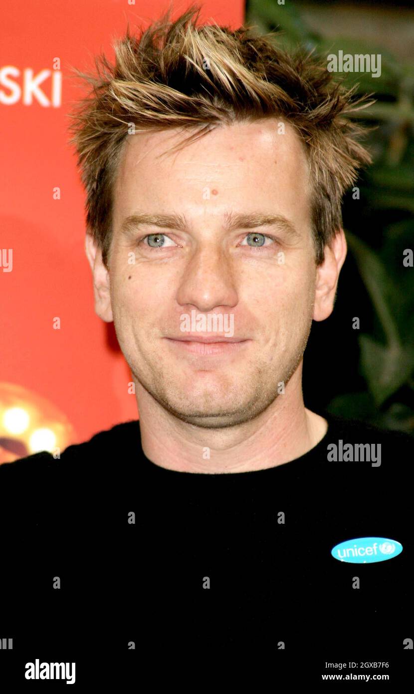 Ewan McGregor at the photocall for the West End musical"Guys and Dolls