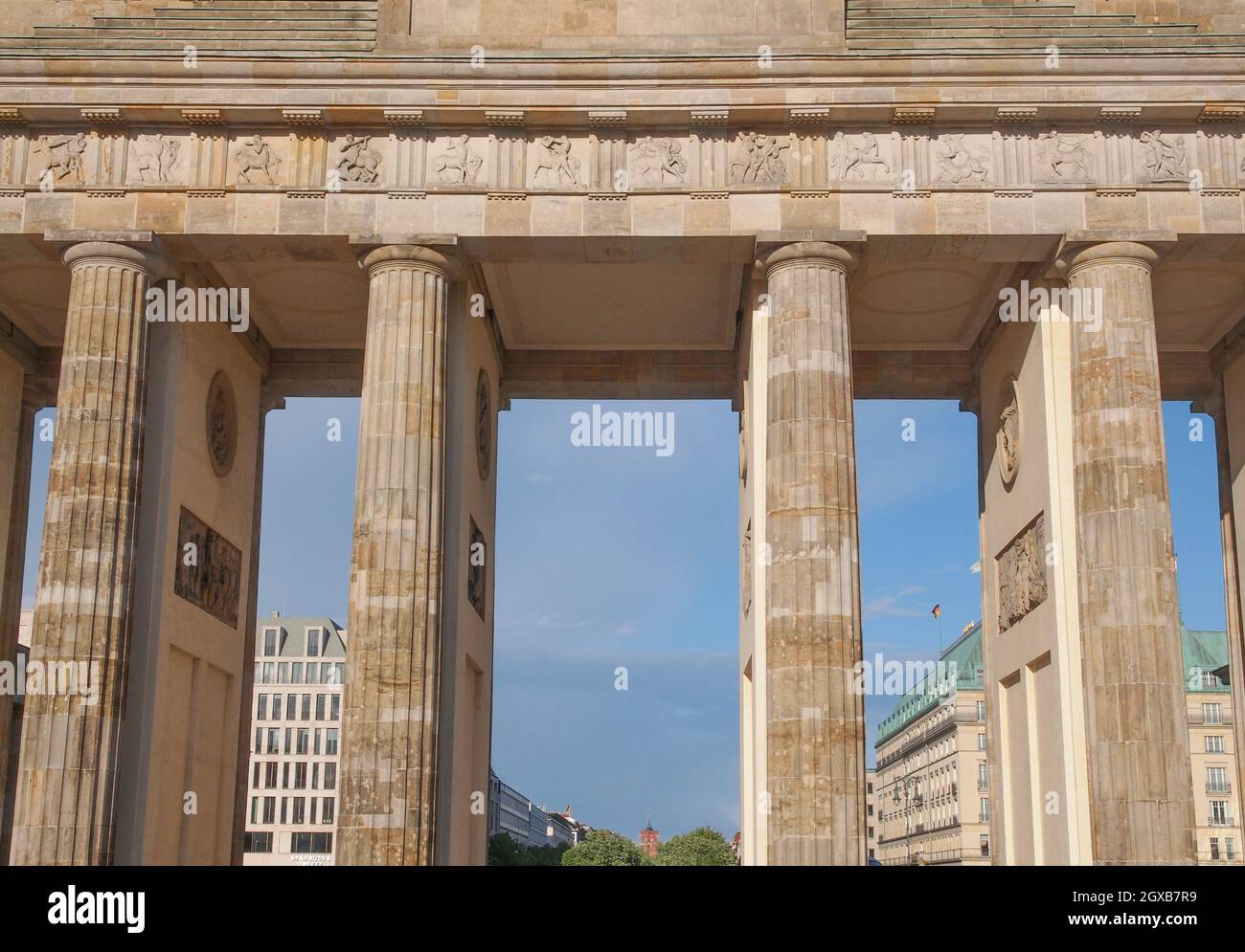 Brandenburger Tor Brandenburg Gate famous landmark in Berlin Germany. Stock Photo