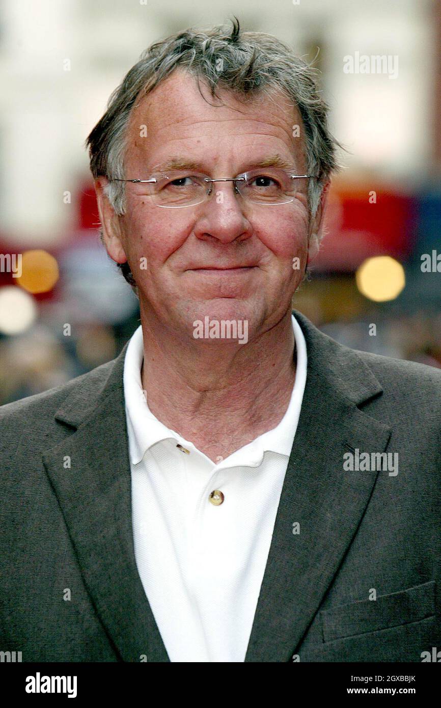 Tom Wilkinson arrives at the European Premier of BATMAN BEGINS at the Odeon  Leicester square Stock Photo - Alamy
