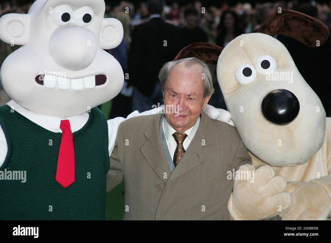 Wallace And Gromit Peter Sallis 2025 Release Date Conny Cynthea