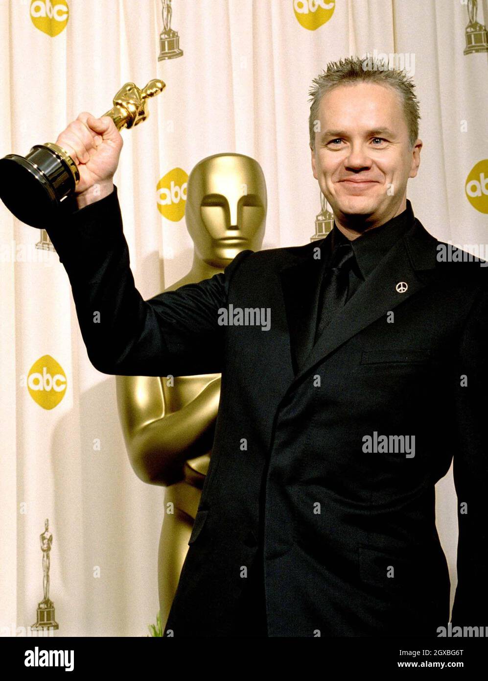Tim Robbins, Academy Award winner for Best Supporting Actor for his work in 'Mystic River' at the 76th Annual Academy Awards from the Kodak Theater in Hollywood. Stock Photo