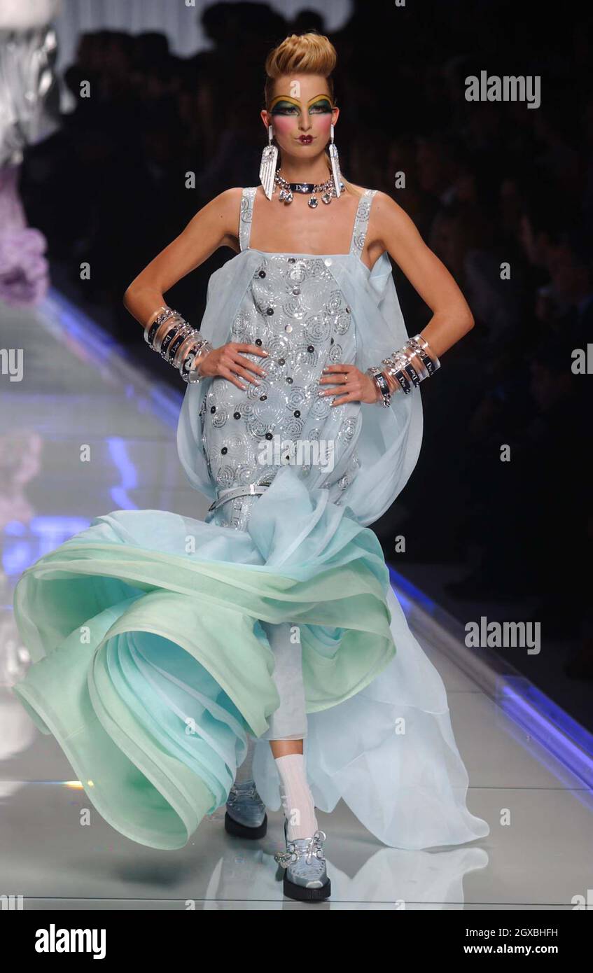 Models on the catwalk for the Christian Dior Fashion Show for Paris Fashion  Week AW 2004 Stock Photo - Alamy