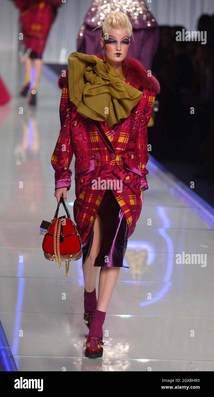 Models on the catwalk for the Christian Dior Fashion Show in Paris Stock  Photo - Alamy