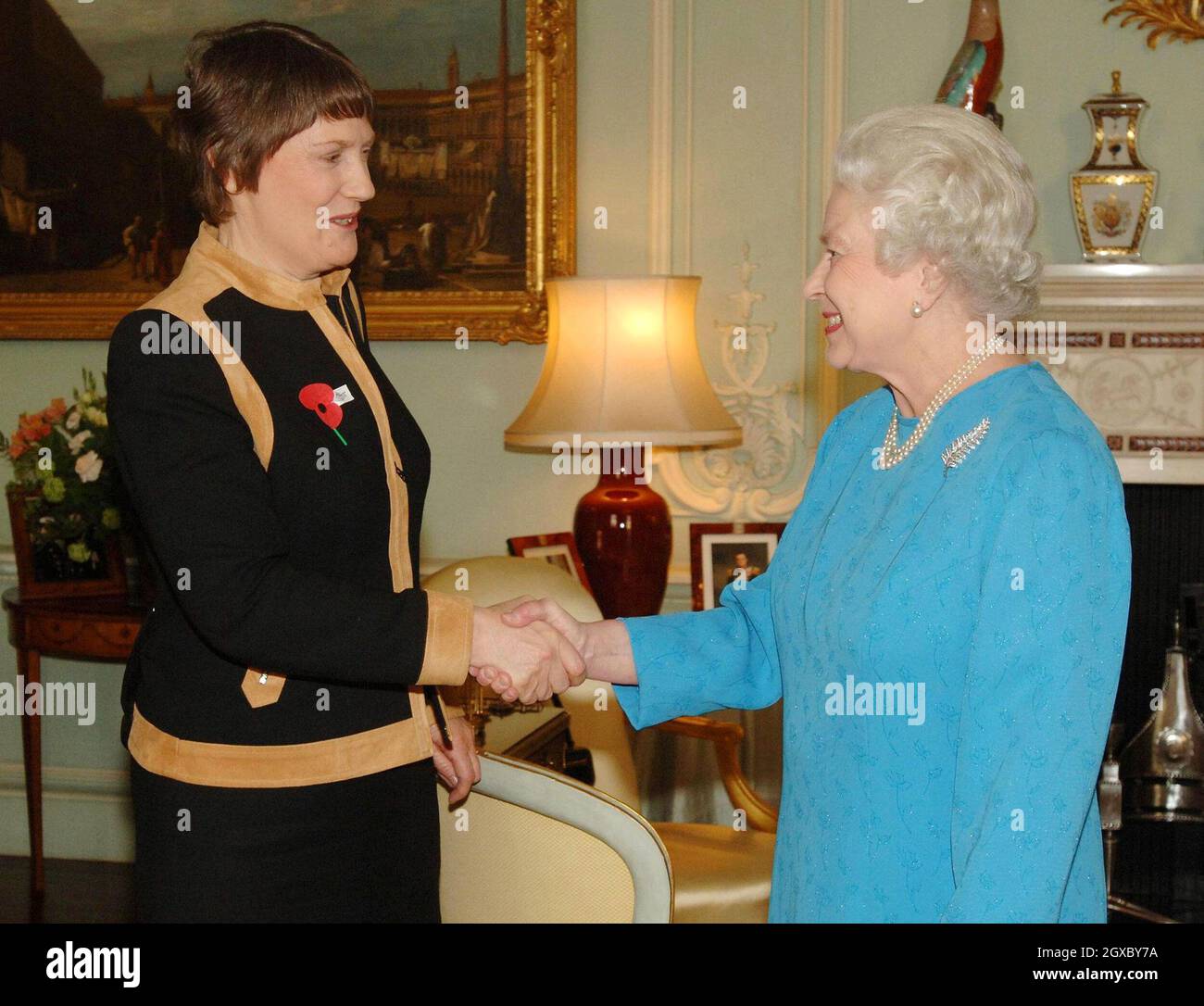Queen Elizabeth II meets New Zealand's Prime Minister, Helen Clark, at Buckingham Palace in London on November 10, 2006. Anwar Hussein/EMPICS Entertainment Stock Photo