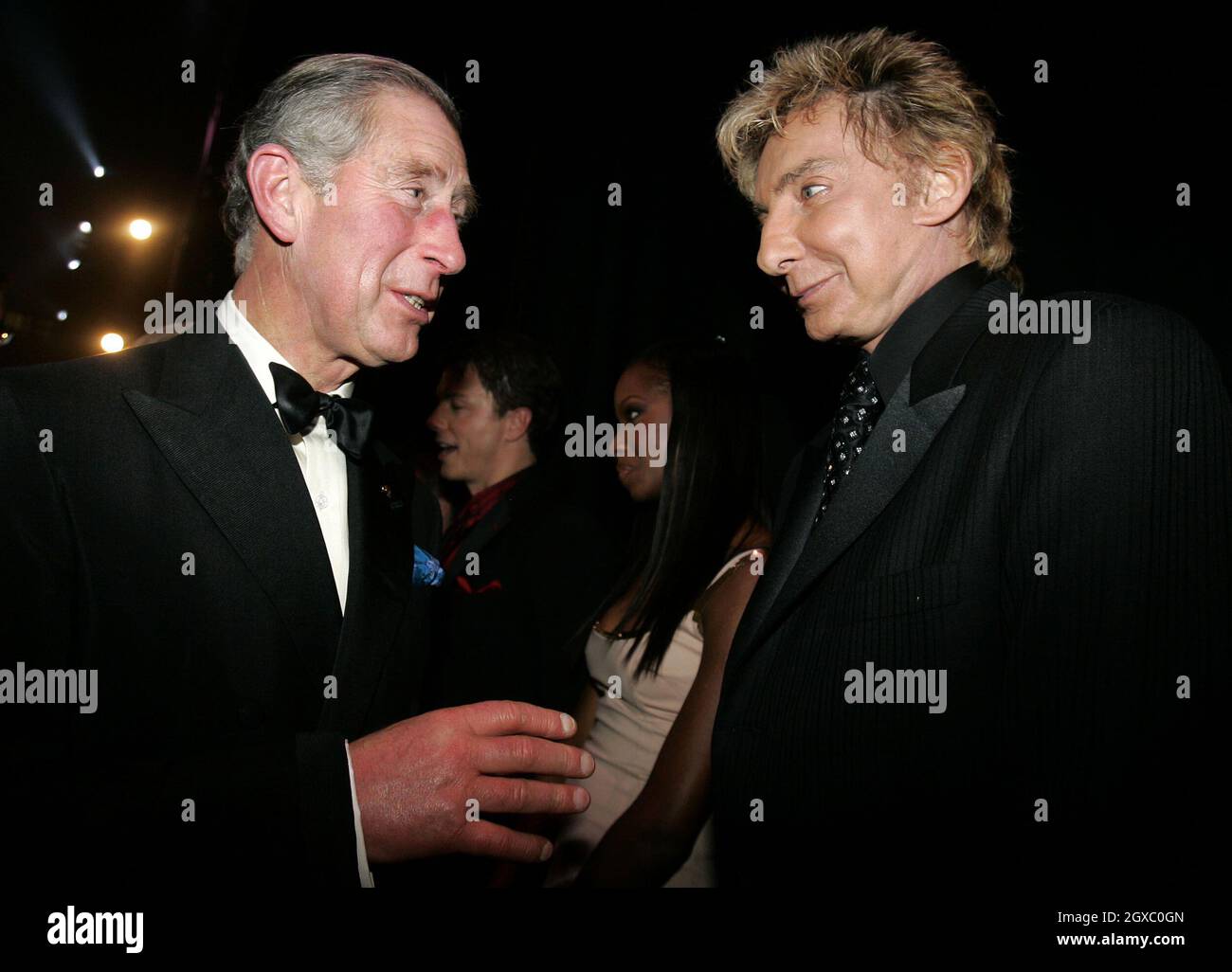 Prince Charles, Prince of Wales meets singer Barry Manilow backstage at The Royal Variety performance in London on December 4, 2006. Anwar Hussein/EMPICS Entertainment Stock Photo
