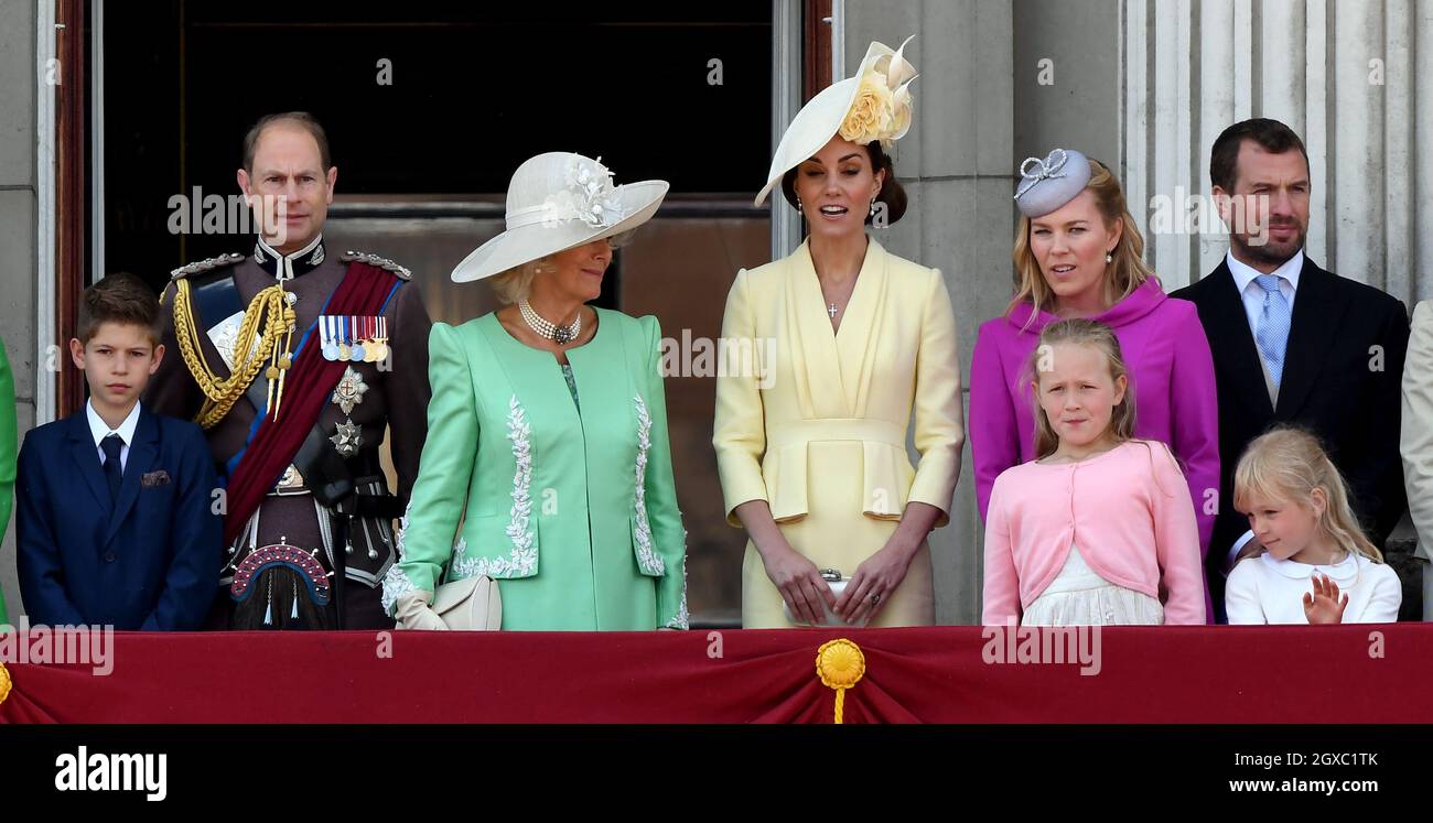 James, Viscount Severn, Prince Edward, Earl of Wessex, Camilla, Duchess of Cornwall, Catherine, Duchess of Cambridge, Autumn Phillips, Peter Phillips, Savannah Phillips and Isla Phillips stand on the balcony of Buckingham Palace following Trooping the Colour in London Stock Photo