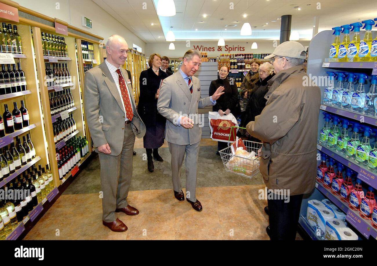 Prince Charles, Prince of Wales visits a supermarket in Keswick, Cumbria, which is committed to local sourcing of produce, meeting suppliers and local farmers on February 5, 2007. Anwar Hussein/EMPICS Entertainment  Stock Photo