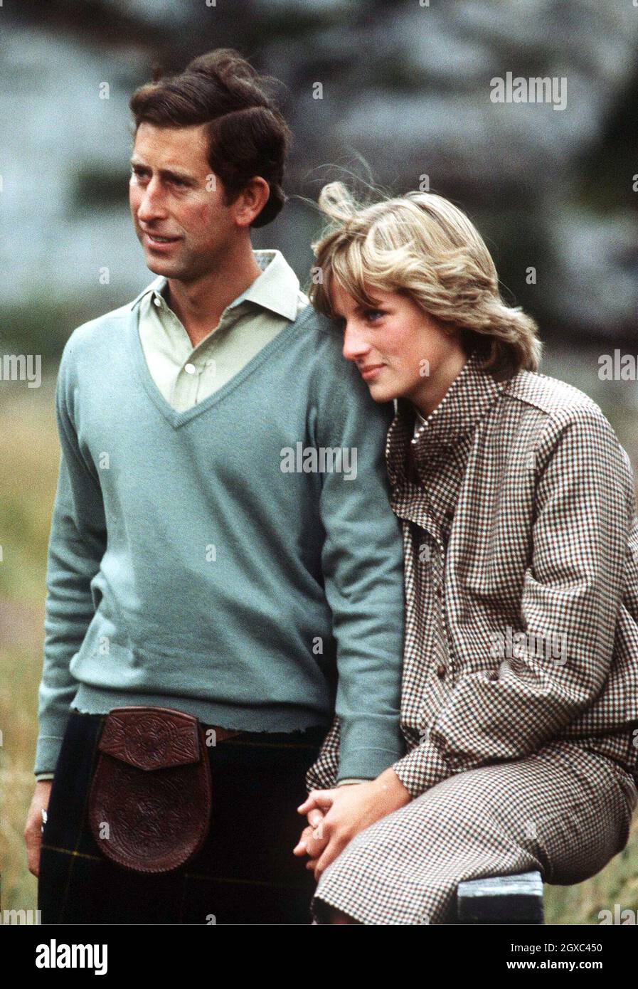 Prince Charles, Prince of Wales and Diana, Princess of Wales pose of the press on their honeymoon at Balmoral in Scotland in August 1981. Stock Photo
