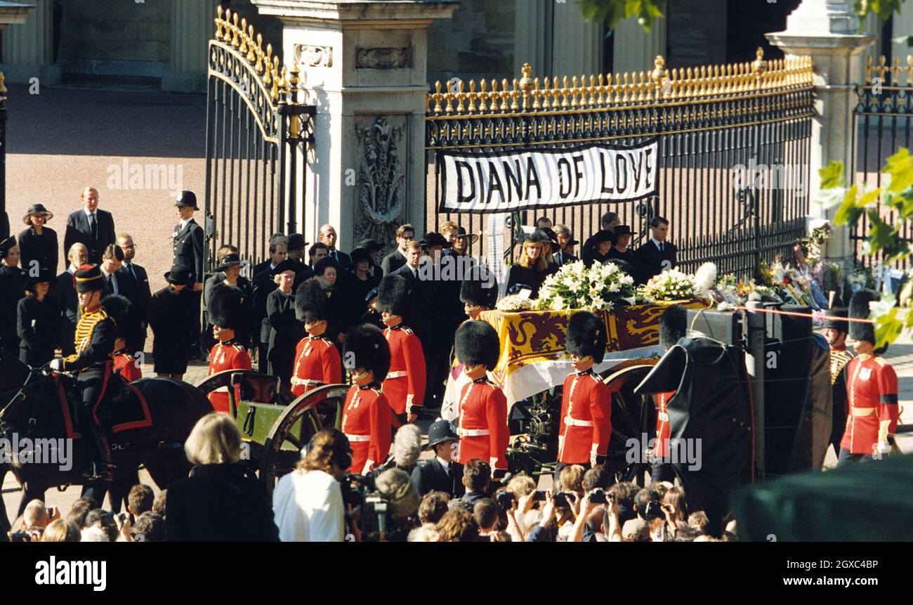 The coffin of Diana, Princess of Wales leaves Buckingham Palace for her