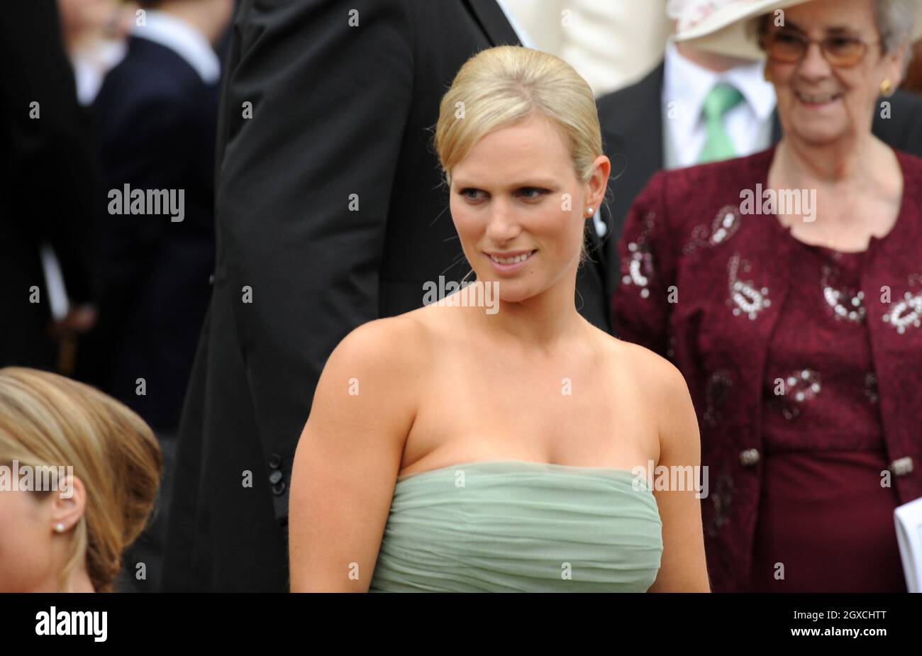 Zara Phillips leaves St. George's Chapel after the marriage ceremony of her brother Peter Phillips and Autumn Kelly at Windor Castle, Windsor. Stock Photo