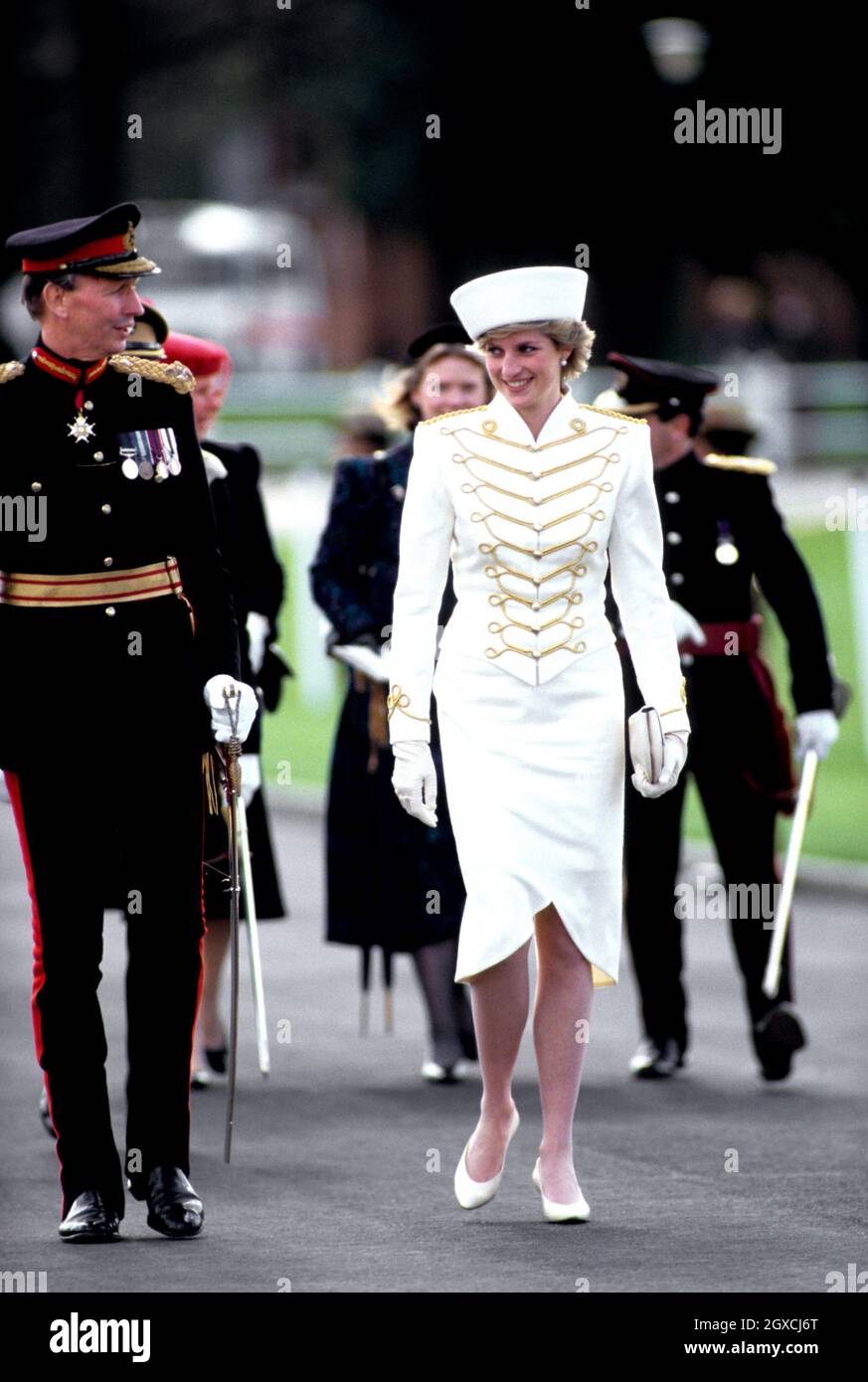 princess diana military dress Diana in camo and with military men #princessdiana #princeharry #queenelizabeth #princesscharlotte #meghanmarkle #princegeorge #princecharles #duchessofcambridge #princelouis #dukeofcambridge #britishroyalfamily #royals #ladydiana #royal