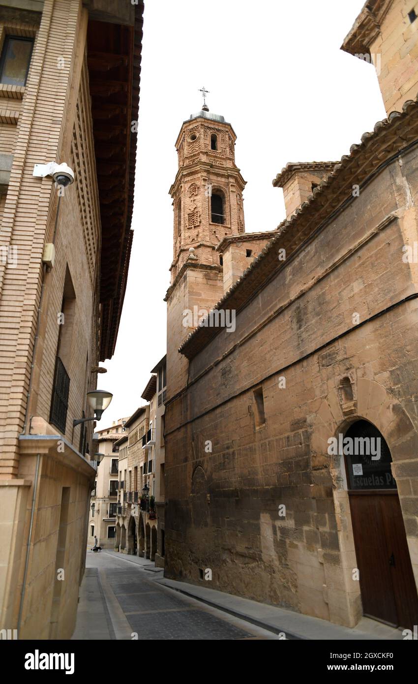 Alcaniz, Colegio de los Escolapios (XVIII century) with mudejar tower. Bajo Aragon, Teruel, Aragon, Spain. Stock Photo