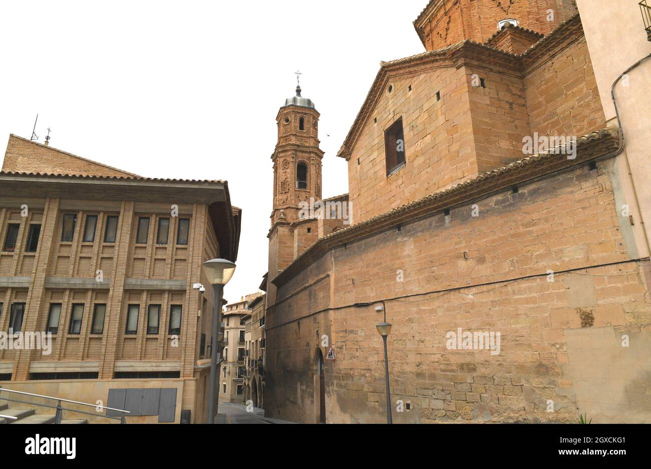 Alcaniz, Colegio de los Escolapios (XVIII century) with mudejar tower. Bajo Aragon, Teruel, Aragon, Spain. Stock Photo
