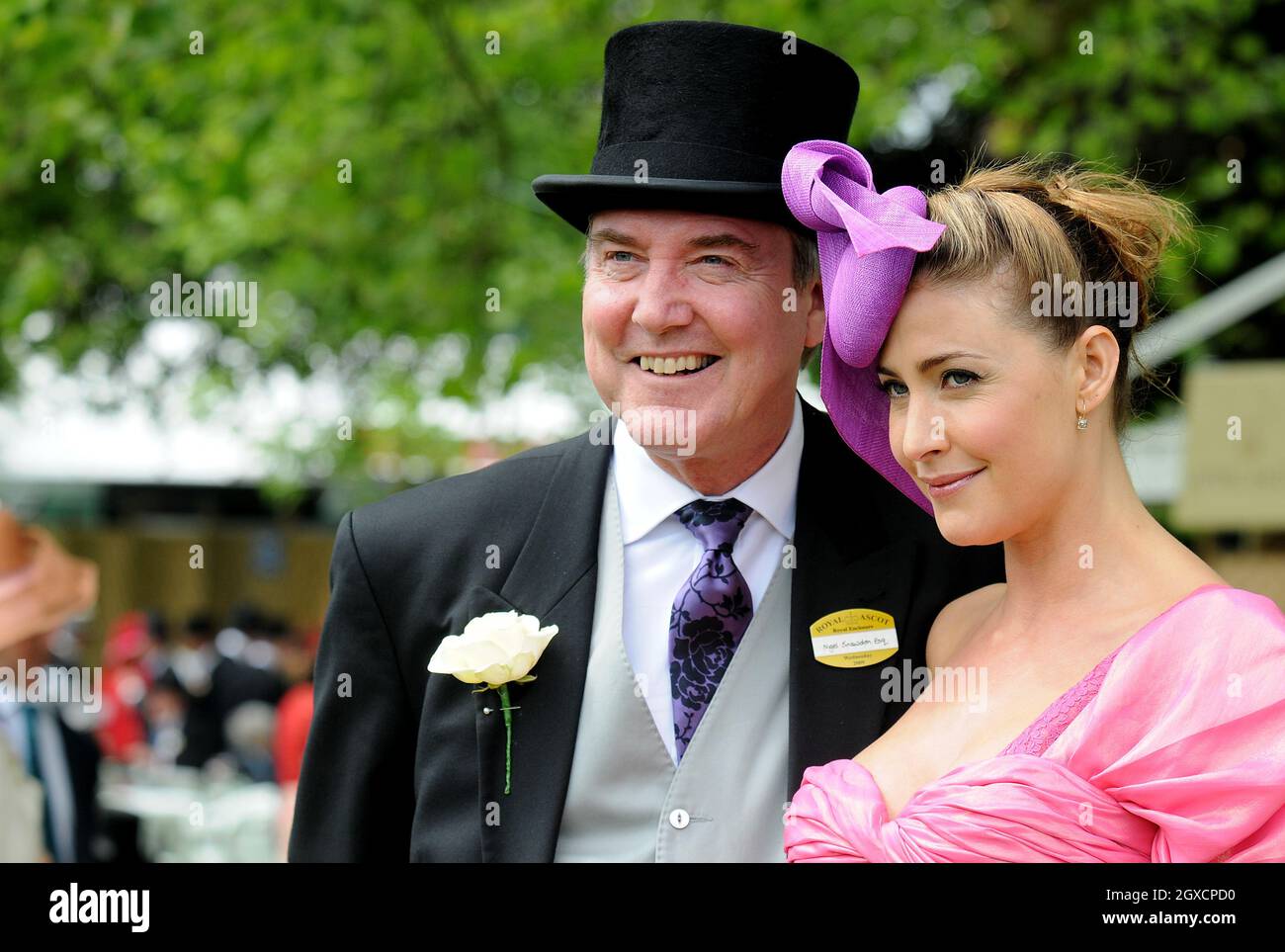 lisa snowdon and her dad nigel snowdon at the second day of ascot races at ascot racecourse in berkshire stock photo alamy