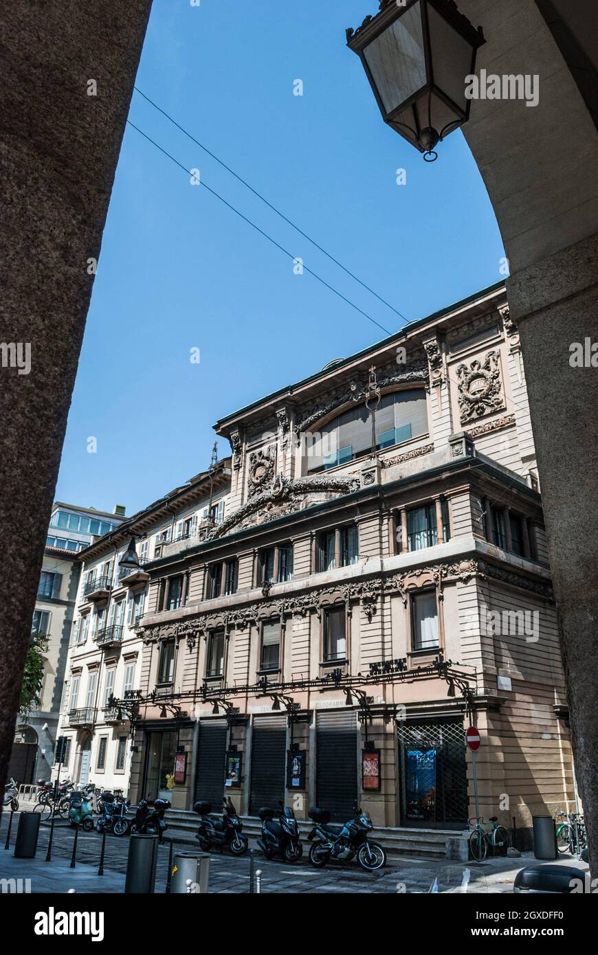 Teatro Filodrammatici Di Milano High Resolution Stock Photography and  Images - Alamy