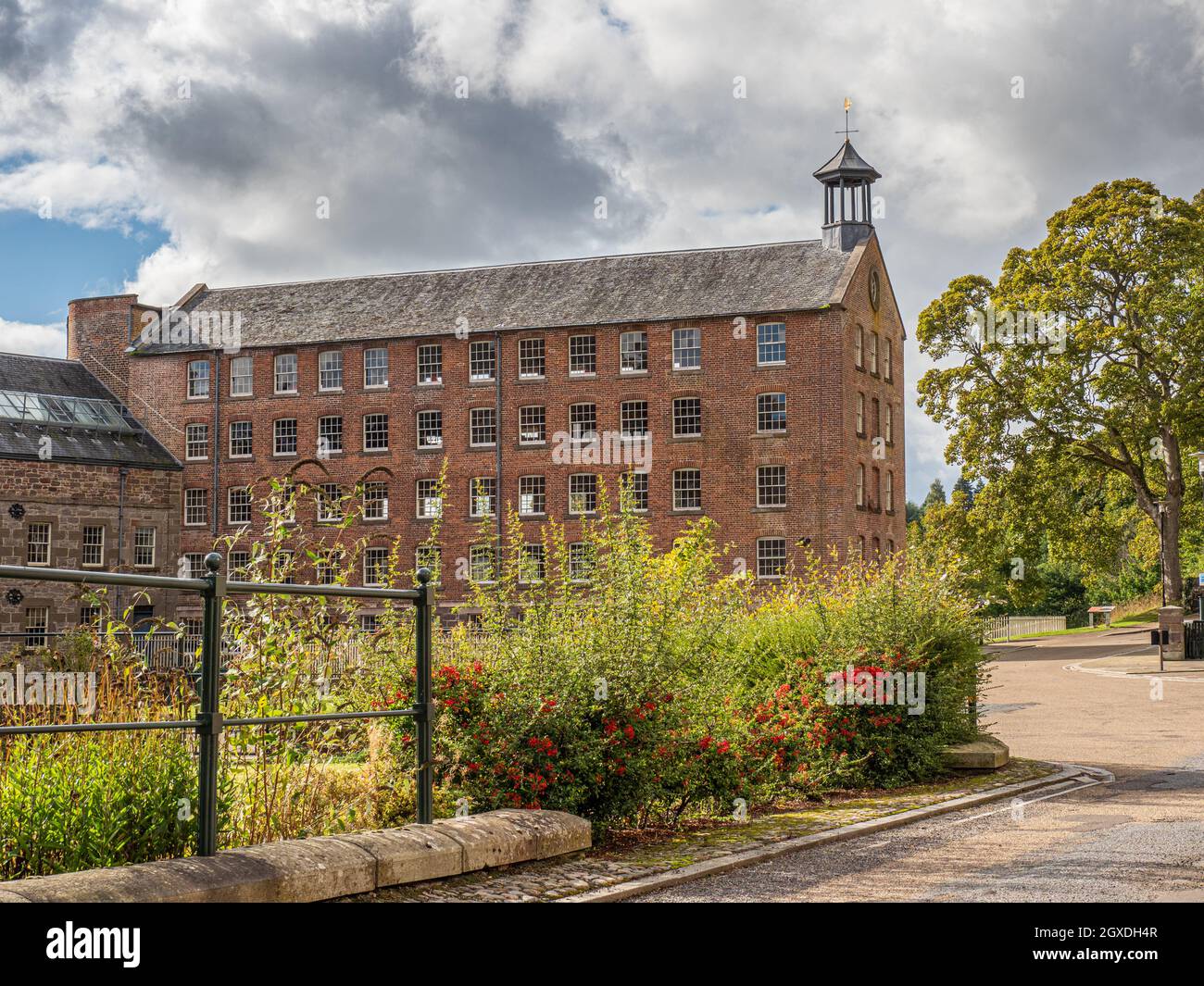 Stanley Mills, Perthshire, Scotland A historic water powered cotton mill on the banks of the River Tay Stock Photo
