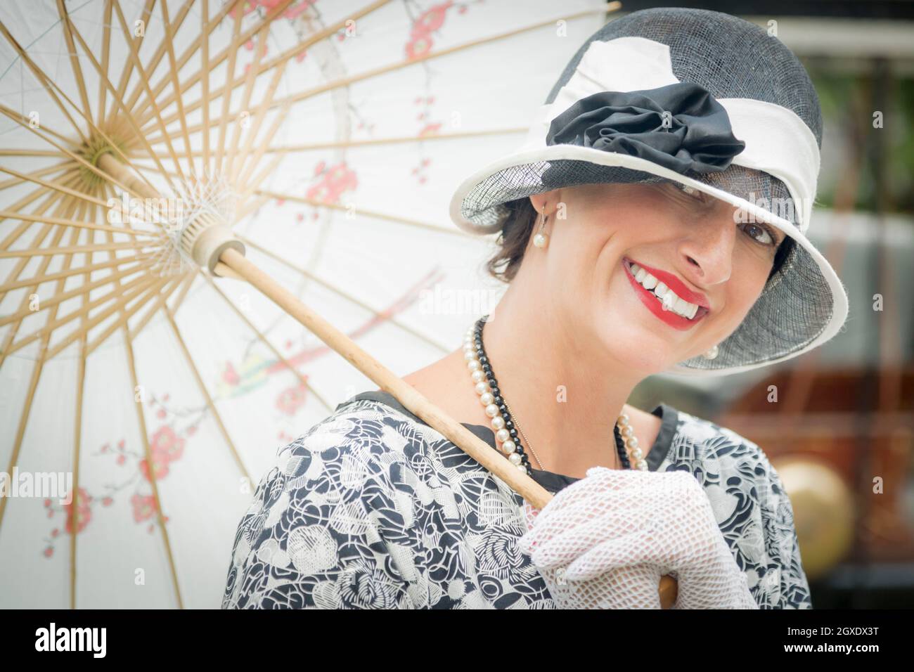 Fedora hat 1930s hi-res stock photography and images - Page 2 - Alamy