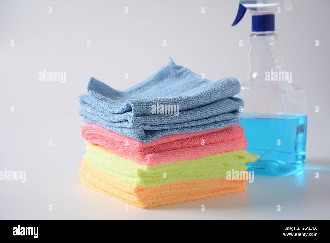 Multicolor micro Fiber cleaning cloth with static electricity that