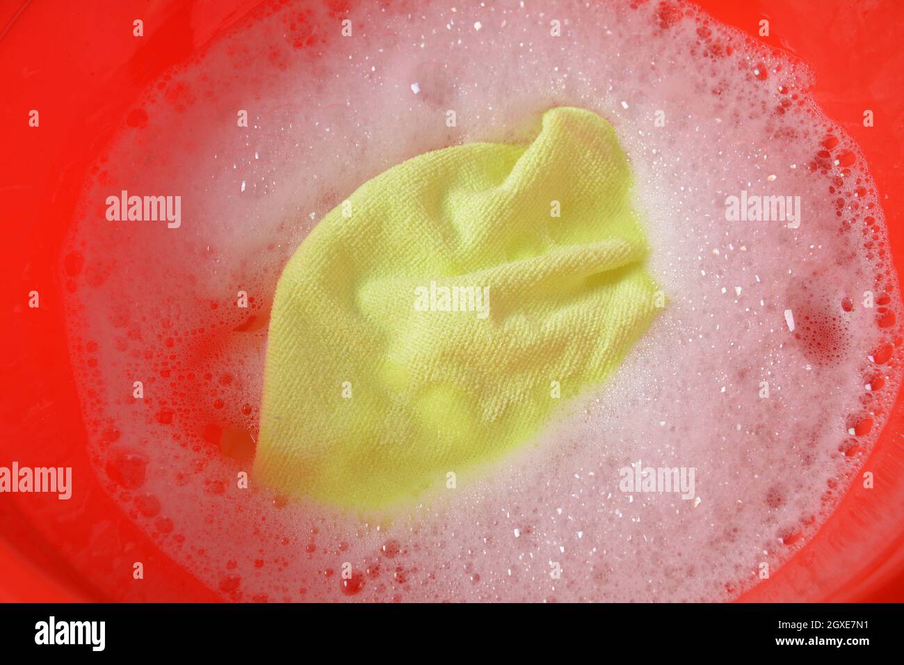 Multicolor micro Fiber cloth with static electricity that attracts dust