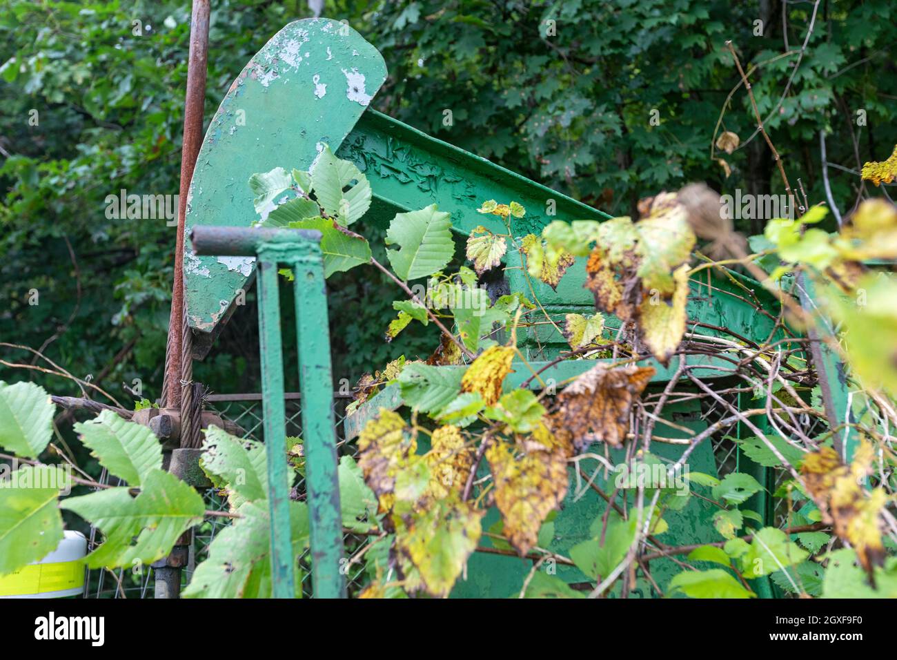 Bradford, Pennsylvania An abandoned oil well, more than 100 years old