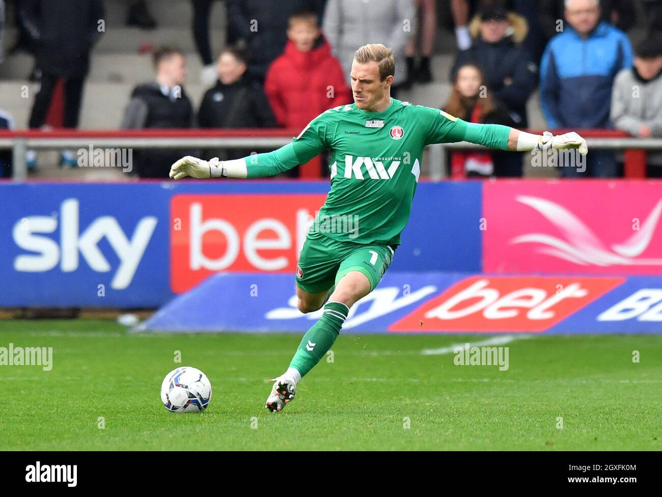 Charlton Athletic Goalkeeper Craig MacGillivray during the Sky Bet League One match at Highbury Stadium, Fleetwood. Picture date: Saturday October 2, 2021. Stock Photo