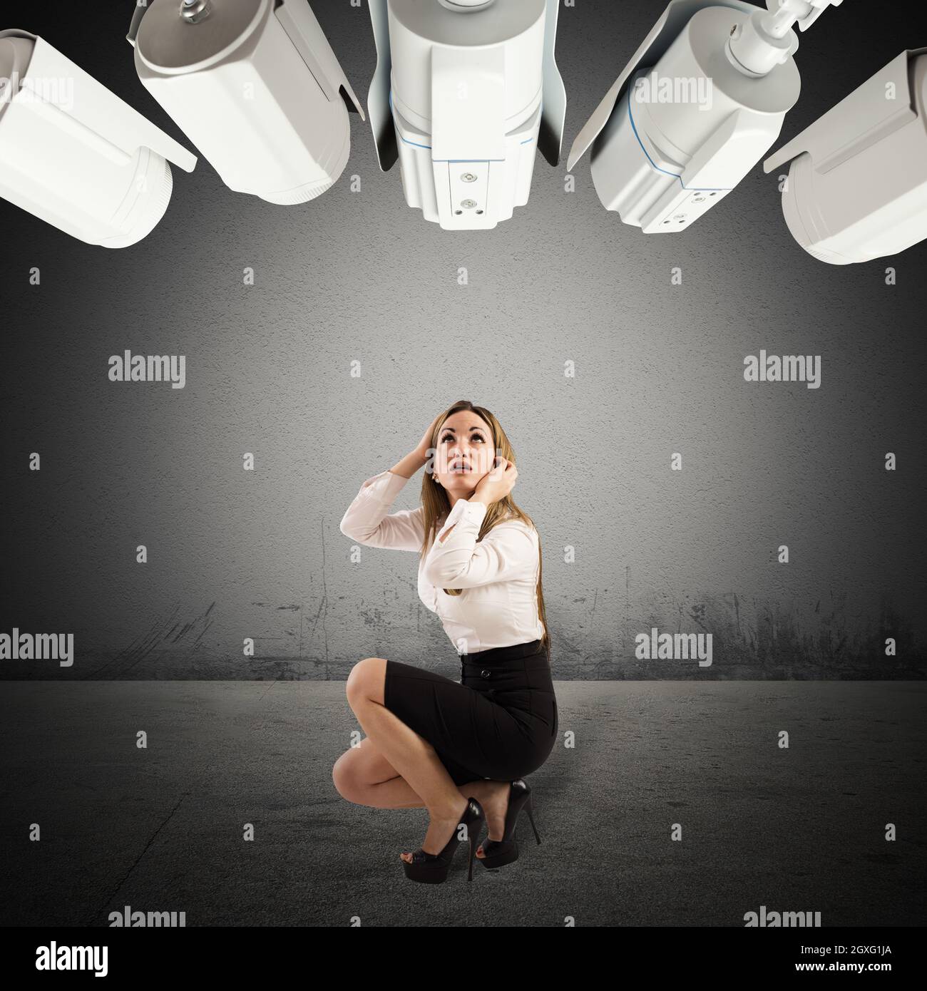 Security guard monitor problem hi-res stock photography and images - Alamy