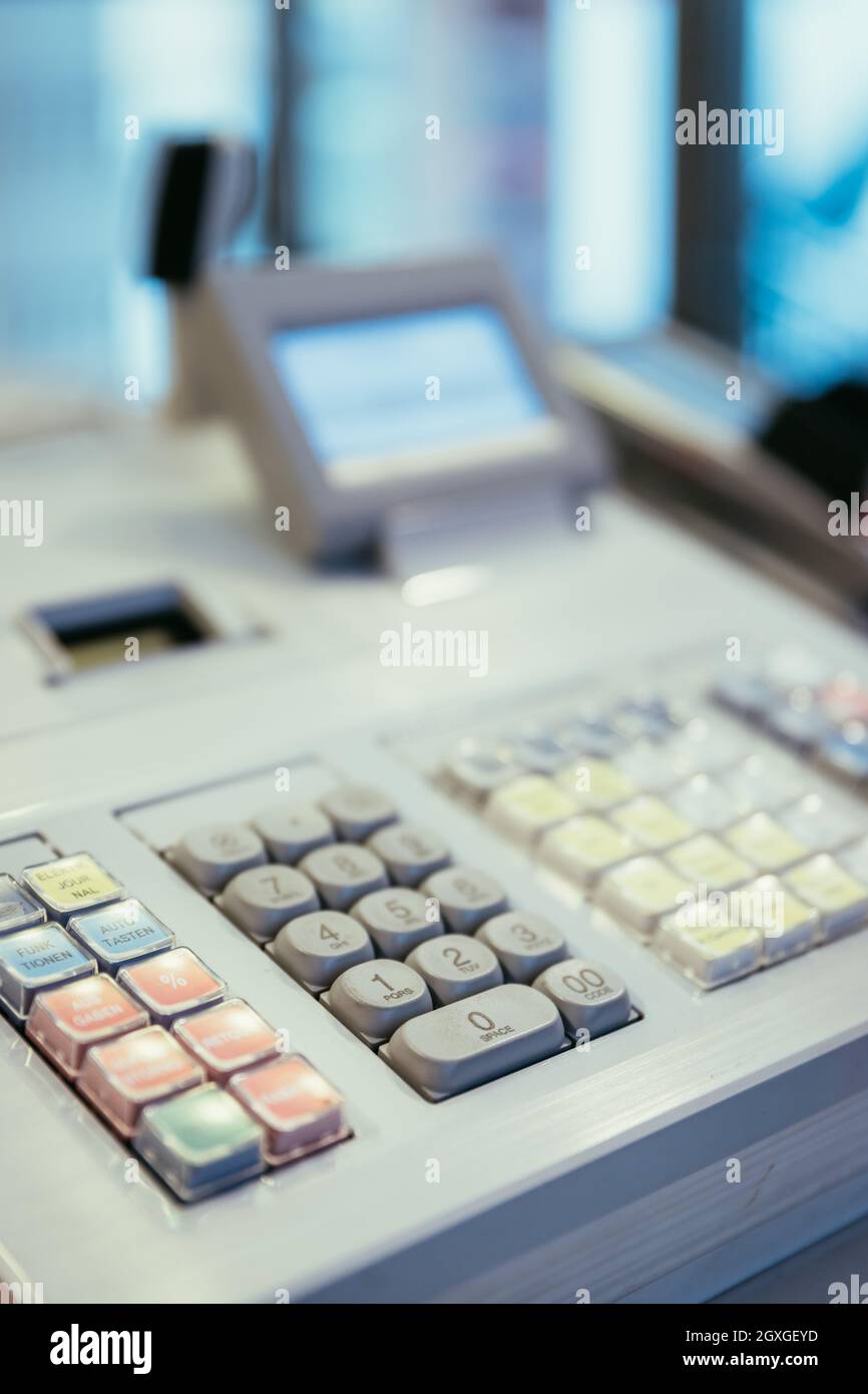 Cash register in a shop Customer is paying purchase Stock Photo Alamy