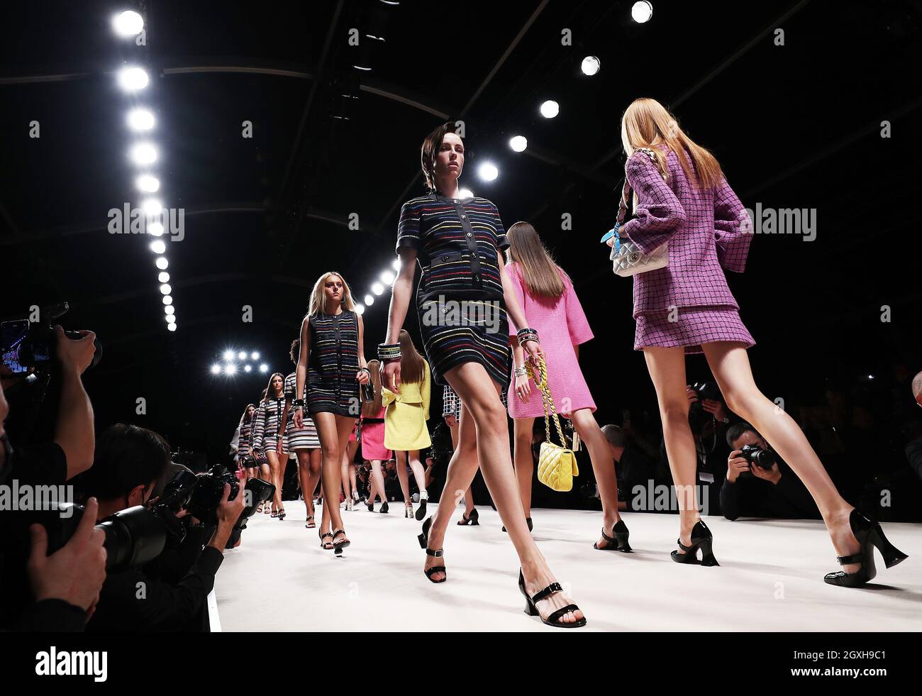 Chanel paris fashion week hi-res stock photography and images - Alamy