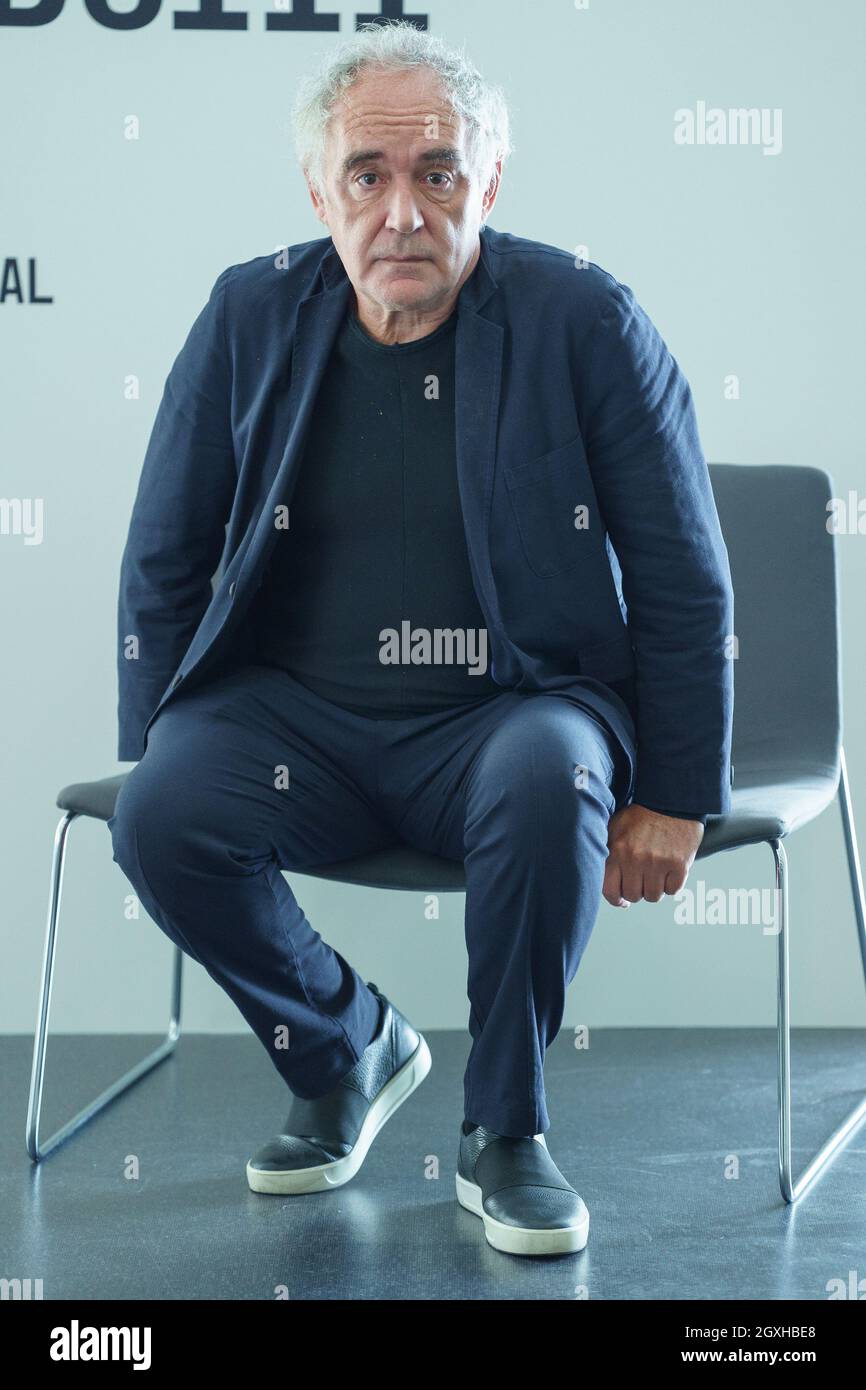 Madrid, Spain. 05th Oct, 2021. The chef Ferran Adria seen during the presentation of the documentary 'The footprints of elBulli' (Las huellas de elBulli). Credit: SOPA Images Limited/Alamy Live News Stock Photo