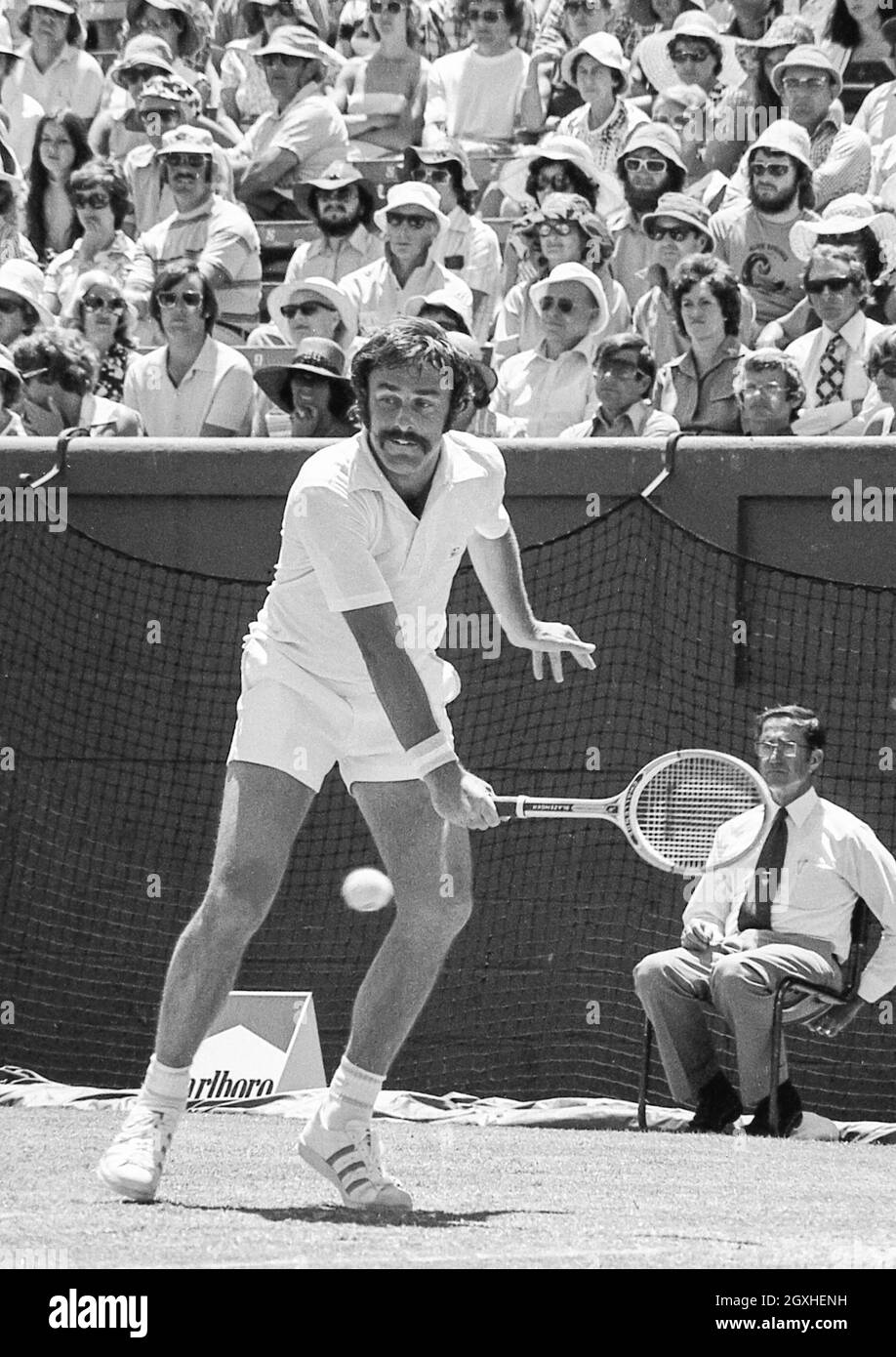 John Newcombe, Australian Open 1976, Quarter Final, Kooyong Lawn Tennis Club, 26 Dez.1975 - 4 Jan.1976, Melbourne. Stock Photo