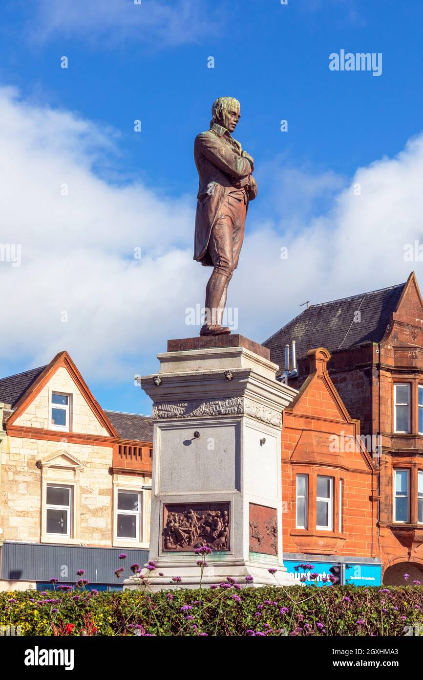 Statue of Robert Burns, Scottish national bard, well known 18th century poet, in Burns Statue Square, Ayr, Scotland, UK Stock Photo