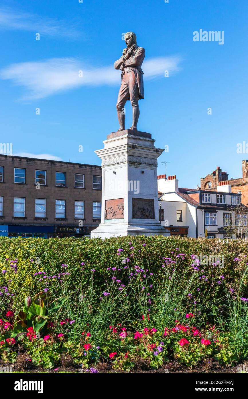 Statue of Robert Burns, Scottish national bard, well known 18th century poet, in Burns Statue Square, Ayr, Scotland, UK Stock Photo